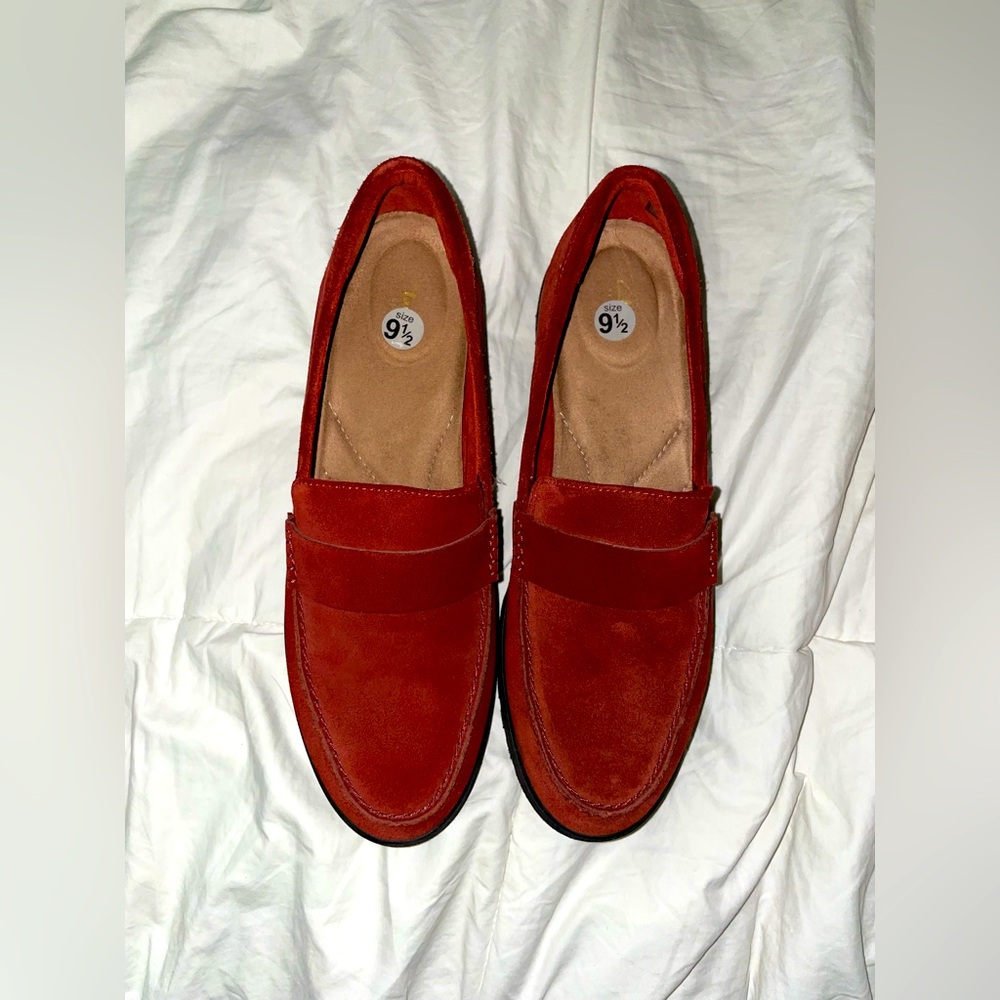 Clark’s Loafers 👞